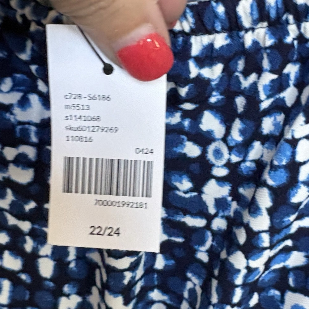 NWT Lane Bryant Blue White Abstract Print Sleeveless Stretch Romper 22/24 - Picture 9 of 10